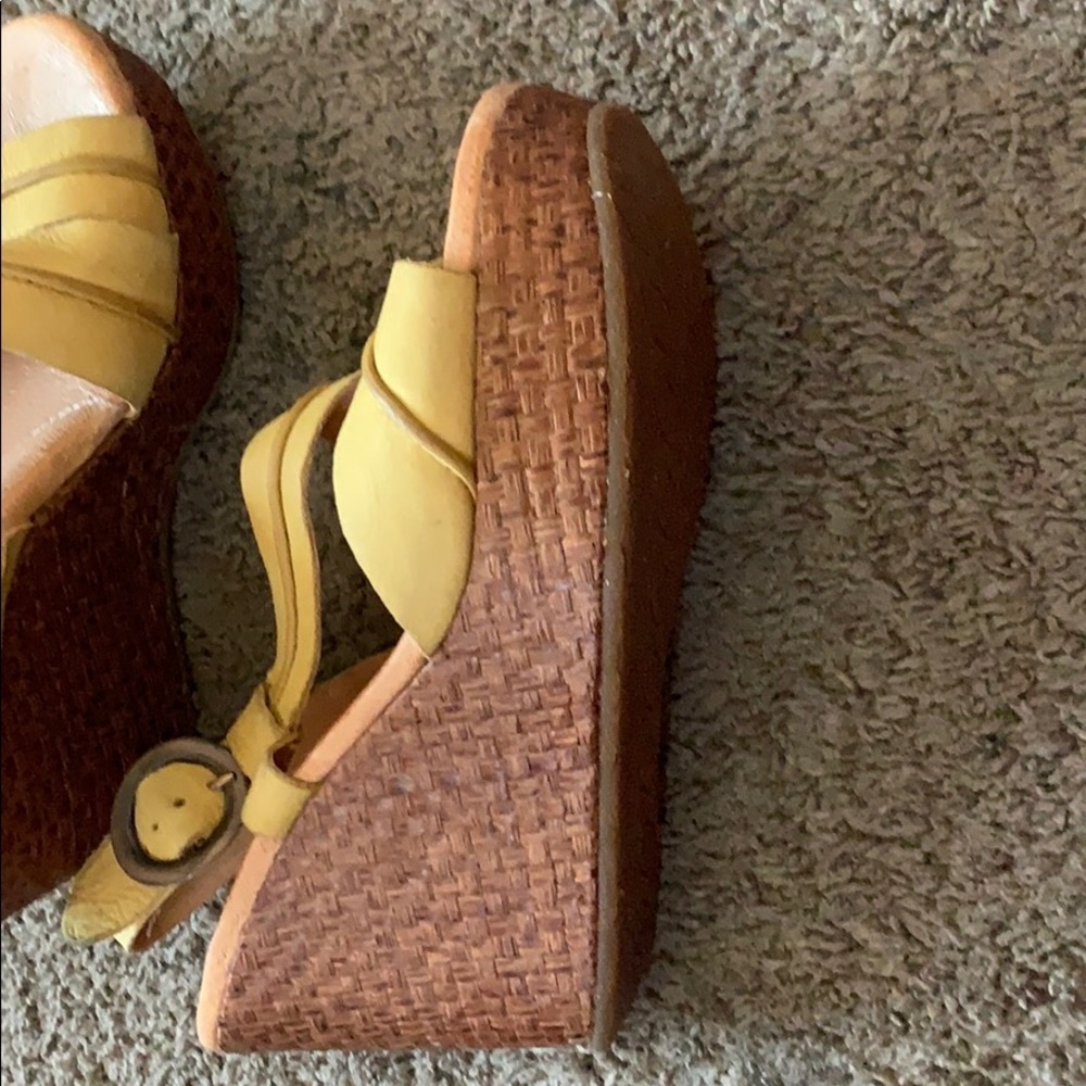 Shoes - Picture 3 of 4